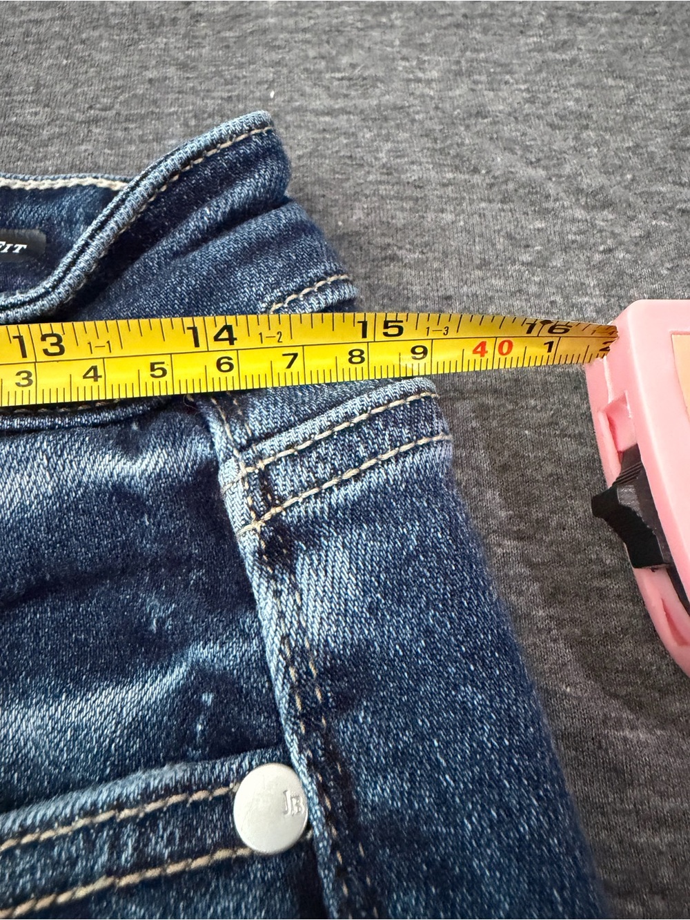 Judy Blue Mid-Rise Distressed Boyfriend Jeans - Picture 12 of 12